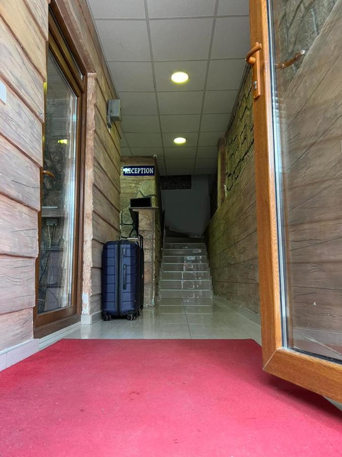 Hotel Ultra Star Skopje Extérieur photo